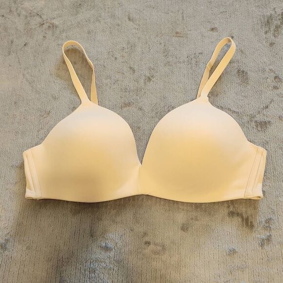 Wacoal How Perfect Wire Free T-Shirt Bra 852189 Size 36B Beige - Picture 1 of 3